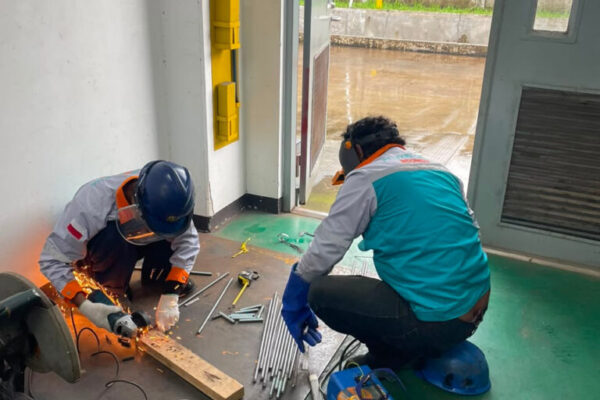 Install Panel dan Power Machine - PT Itomol Indonesia (1)